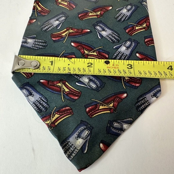 Sutter & Grant Neck Tie, Golf Themed Green/Gray/Red, Shoes & Gloves All Silk USA - Picture 8 of 9